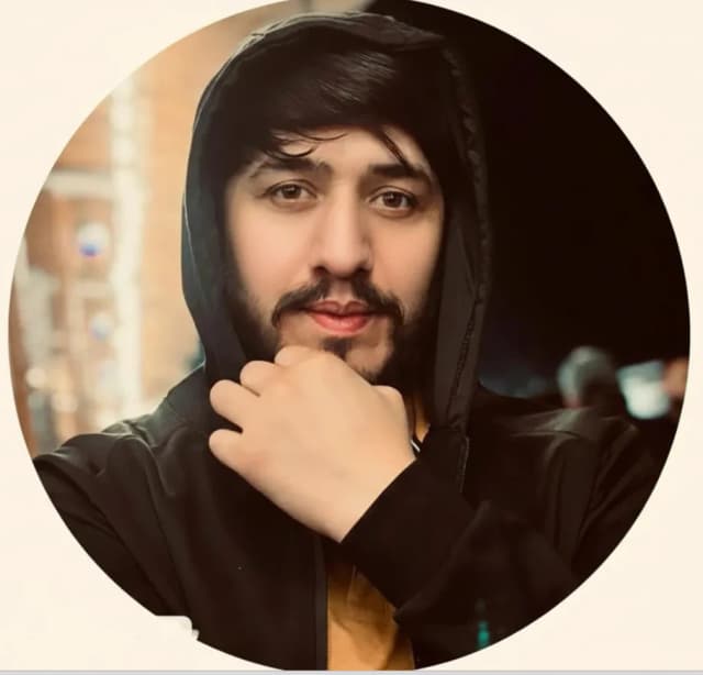 Adil Balti - Founder & Developer